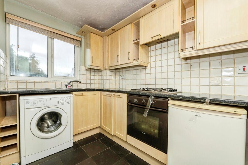 Additional image 5 of Grove Place, North Mymms, Hatfield