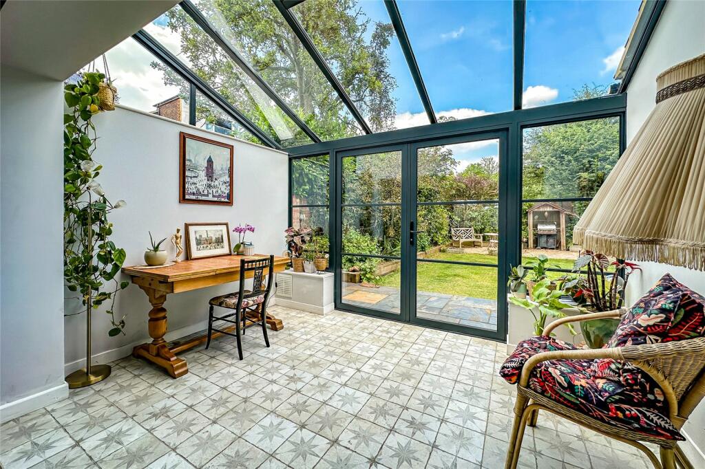 Additional image 4 of Tippendell Lane, St. Albans, Hertfordshire, AL2