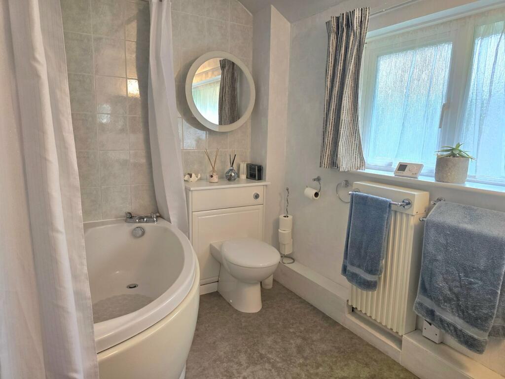 Additional image 7 of Knightsfield, Welwyn Garden City, AL8