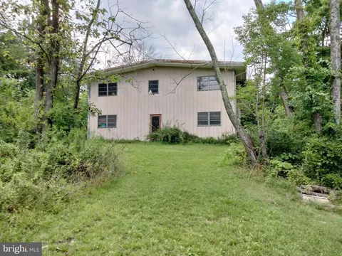 1001 Swinehart Road, Boyertown, PA 19512