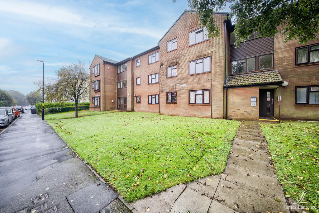 Additional image 2 of The Lindens, York Road