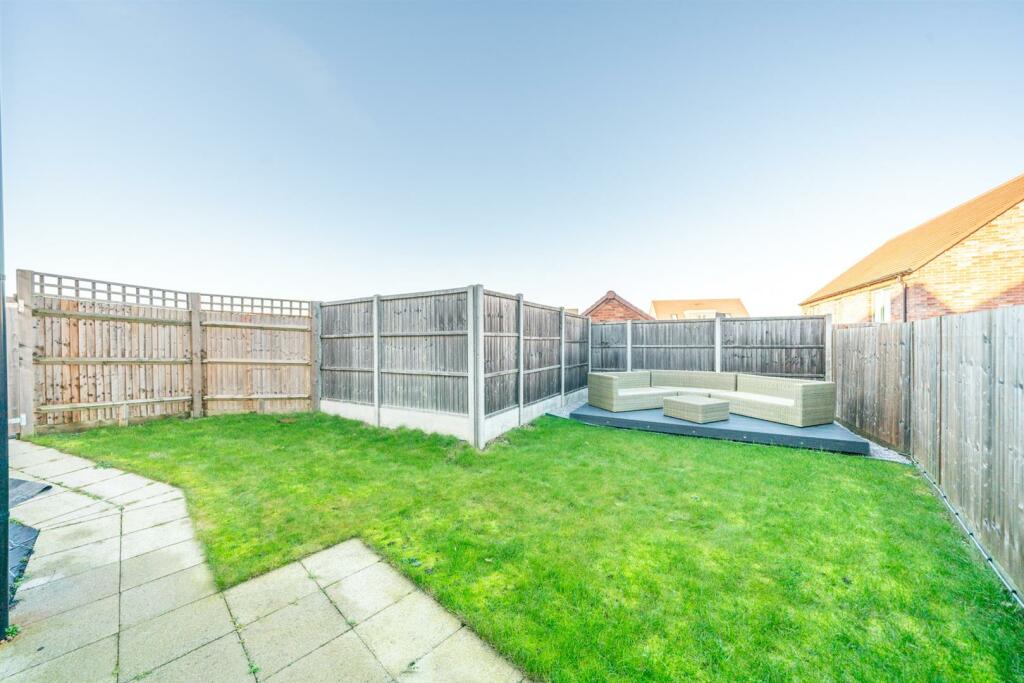 Additional image 15 of Kestrel Way, St. Albans