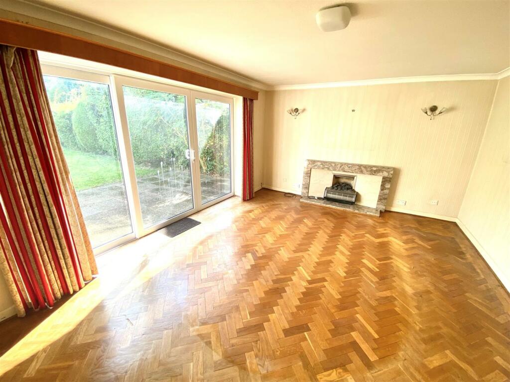 Additional image 3 of Bradmore Way, Brookmans Park