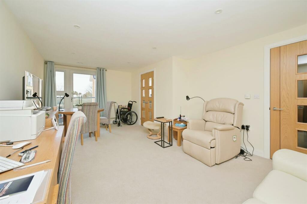 Additional image 23 of Eleanor House, London Road, St. Albans . AL1 1NR