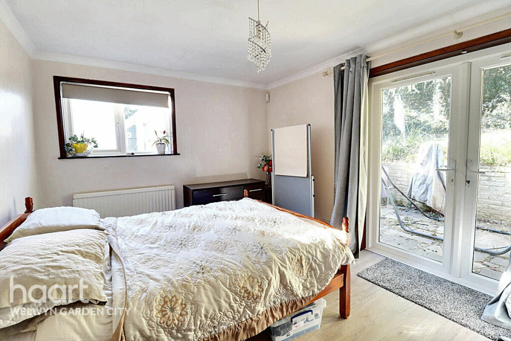 Additional image 20 of Mardley Avenue, Welwyn