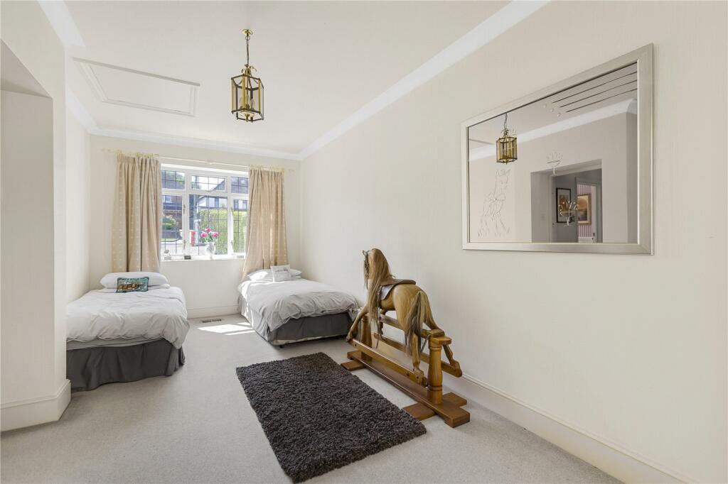 Additional image 13 of Brookmans Avenue, Brookmans Park, Hertfordshire, AL9