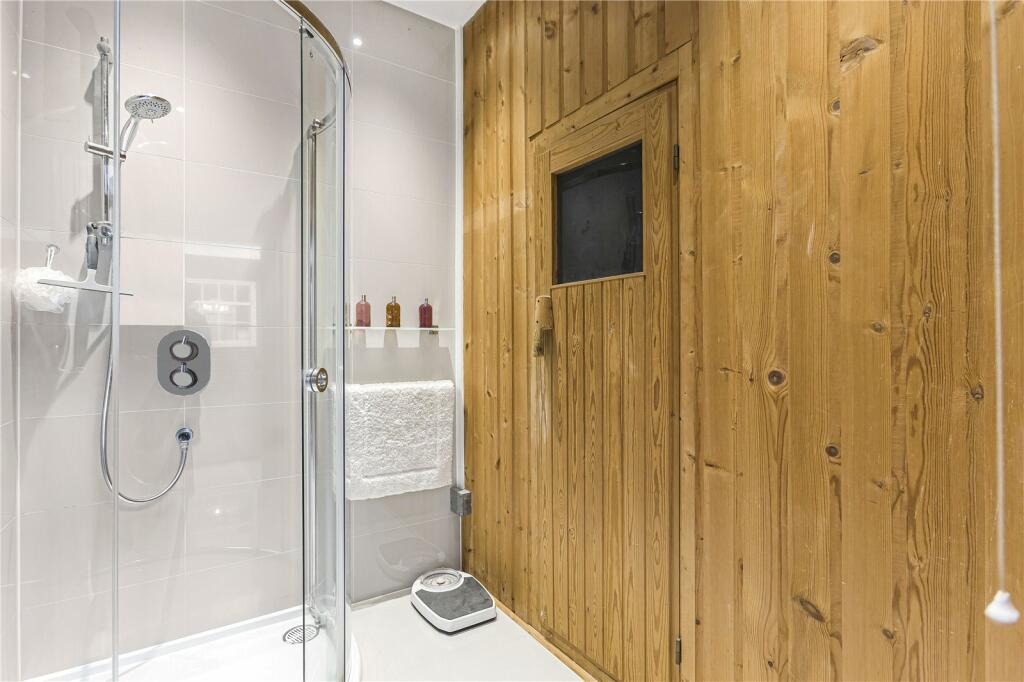 Additional image 11 of Brookmans Avenue, Brookmans Park, Hertfordshire, AL9