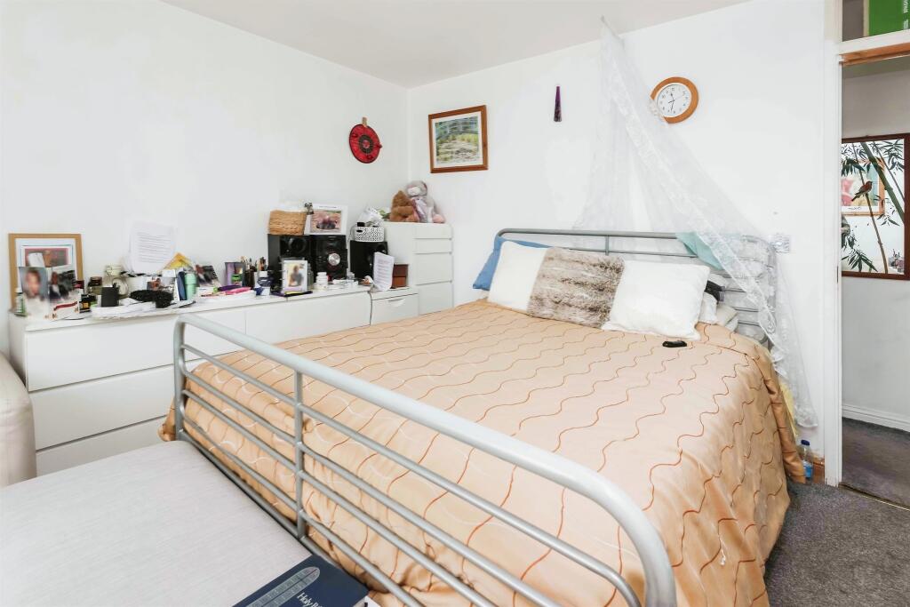 Additional image 16 of Priors Way, Birmingham