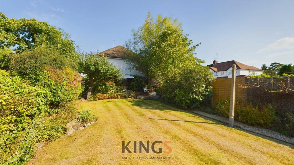 Additional image 11 of Peplins Way, Brookmans Park, AL9