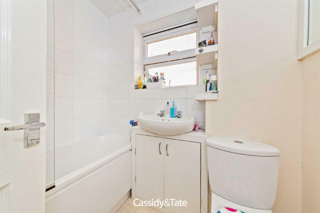Additional image 8 of Tennyson Road, Chiswell Green, St Albans