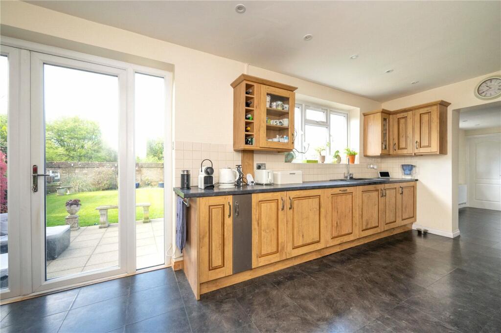 Additional image 11 of Maplefield, Park Street, St. Albans, Hertfordshire