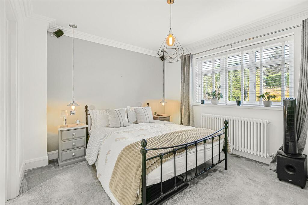 Additional image 20 of Pine Grove, Brookmans Park, Hatfield