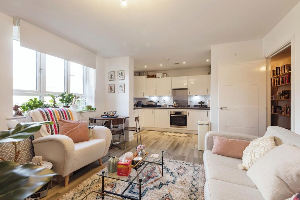 Additional image 18 of Butterwick Way, Welwyn, Hertfordshire, AL6