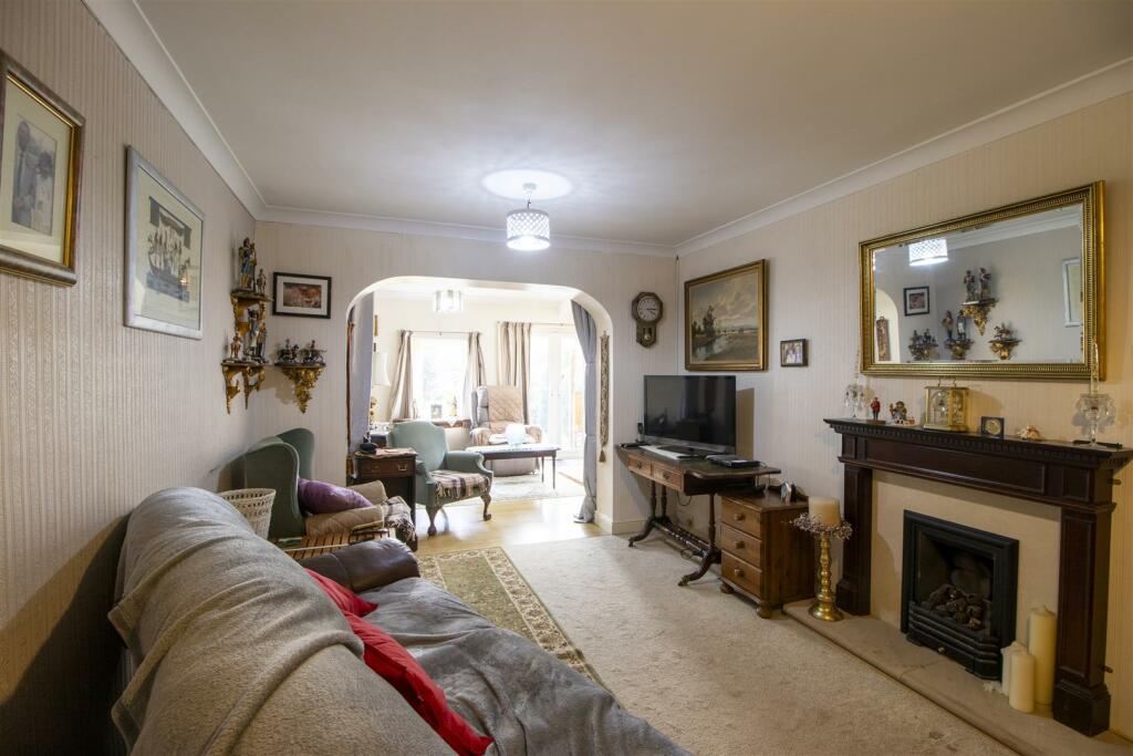 Additional image 5 of Pooleys Lane, Welham Green