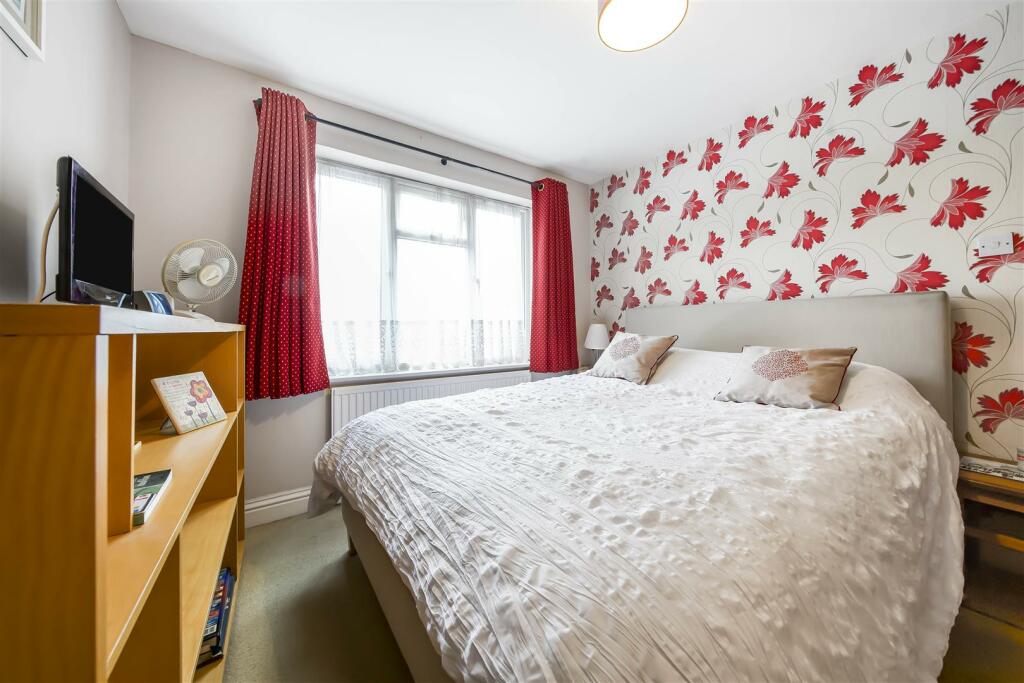 Additional image 5 of South Riding, Bricket Wood, St. Albans