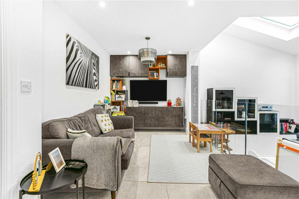 Additional image 8 of Crouch Hall Lane, Redbourn, St. Albans, Hertfordshire