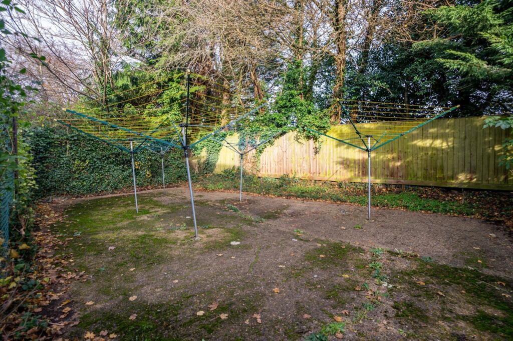 Additional image 8 of Aysgarth Close, Harpenden, Hertfordshire, AL5