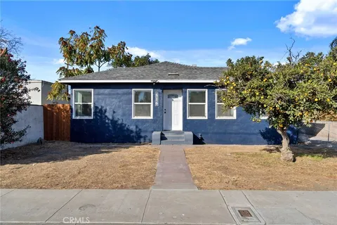 Primary image of 516 Visalia Street, Hanford, CA 93230
