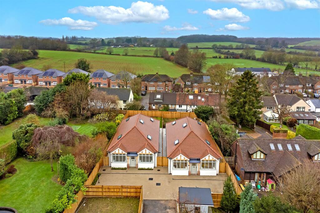 Additional property image - Highfield Road, Sandridge, St. Albans