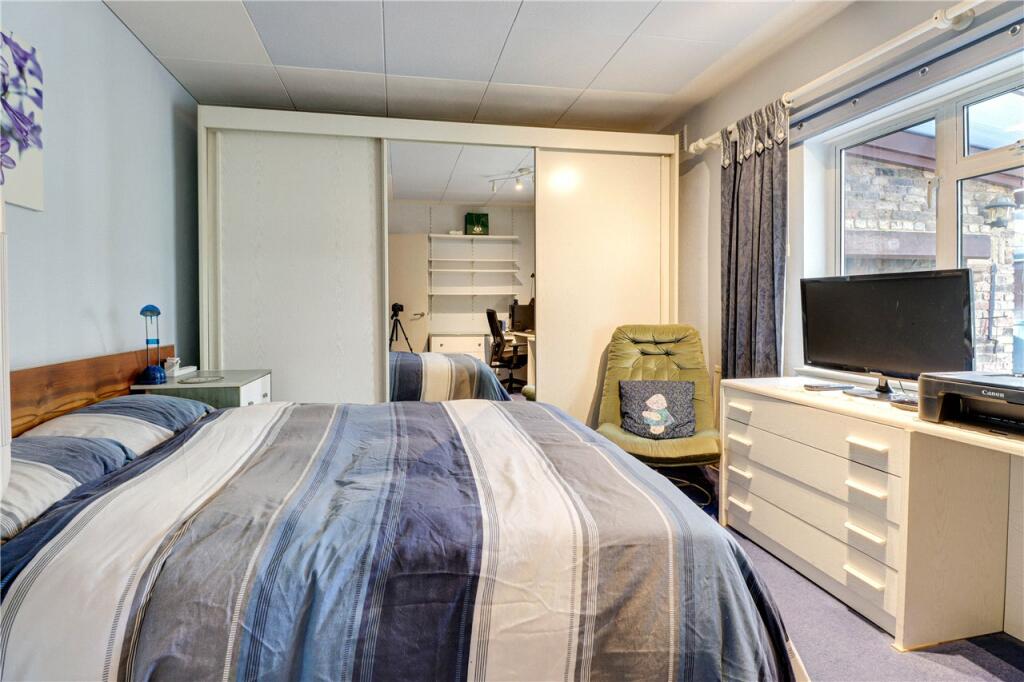 Additional image 18 of The Mall, Park Street, St. Albans, AL2