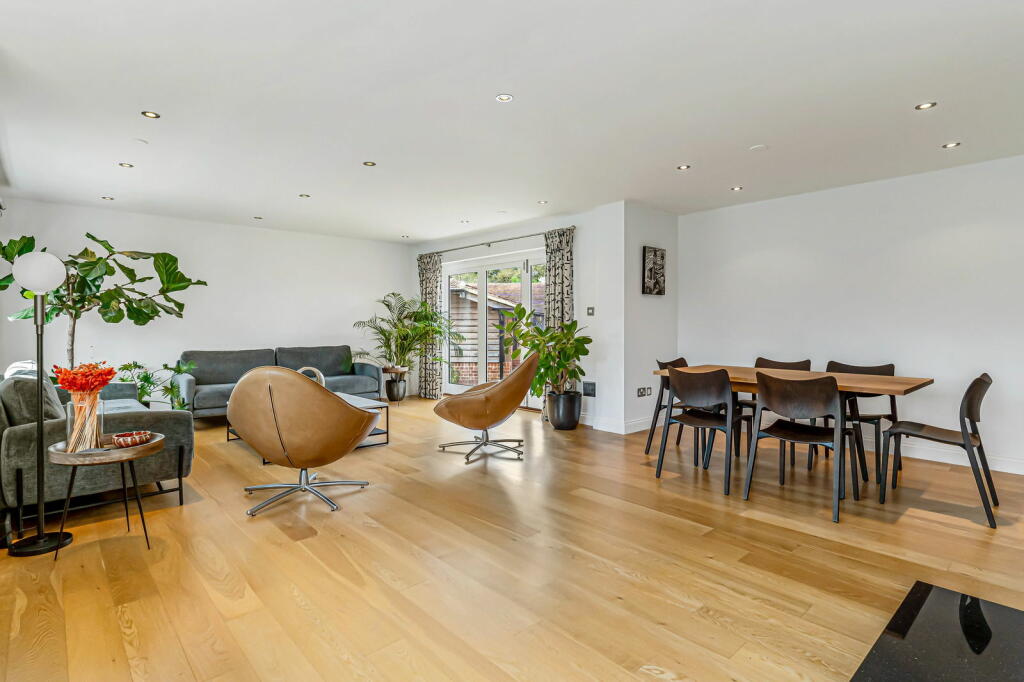 Additional image 12 of Reynards Road, Welwyn, AL6
