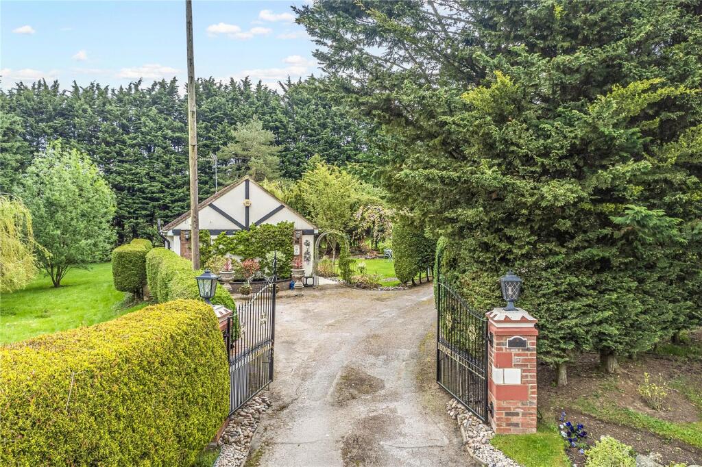 Additional image 30 of Delmer End Lane, Flamstead, AL3