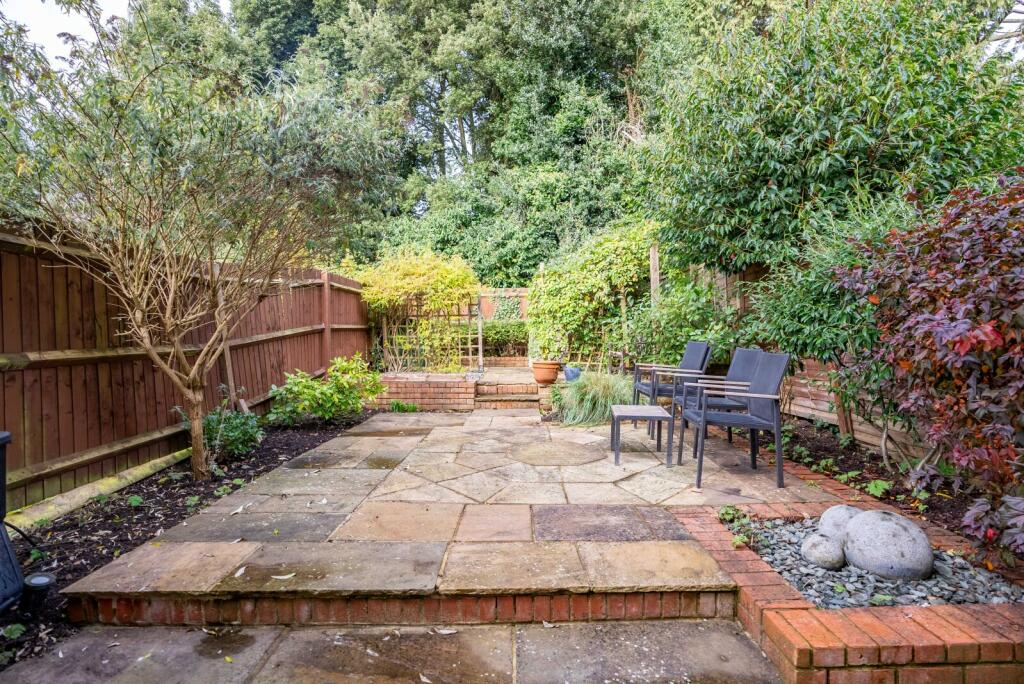 Additional image 10 of Beningfield Drive, London Colney, St. Albans, Hertfordshire, AL2