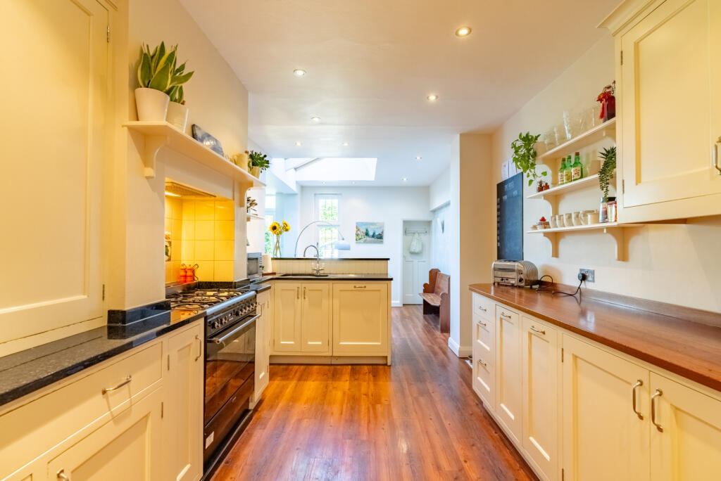 Additional image 7 of Upton Avenue, St. Albans, Hertfordshire, AL3