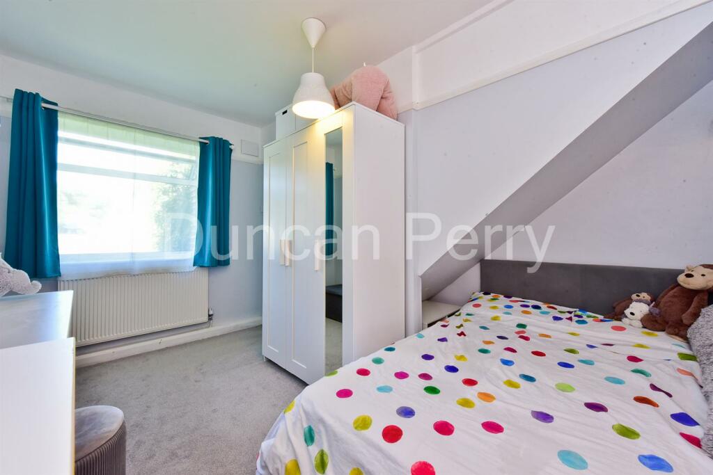 Additional image 9 of Oaklands Avenue, Brookmans Park