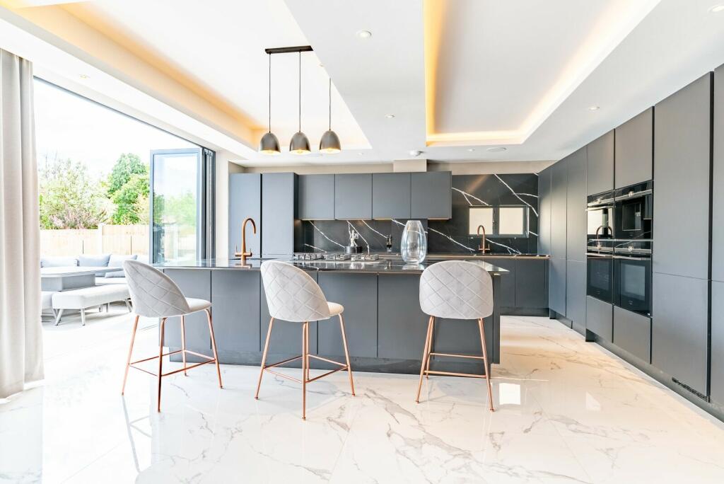 Additional image 4 of Watford Road, St. Albans, Hertfordshire, AL1