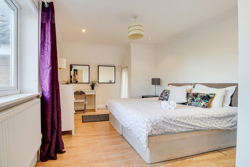 Additional image 26 of Ridge Avenue, Harpenden, Hertfordshire, AL5