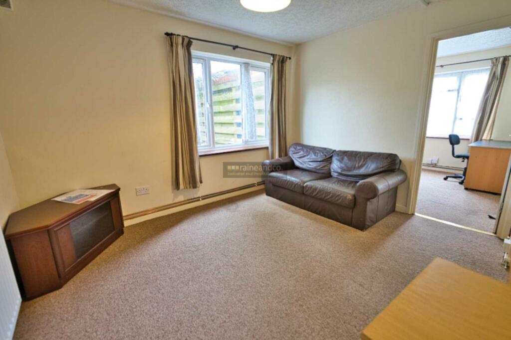 Additional image 7 of De Havilland Close, Hatfield