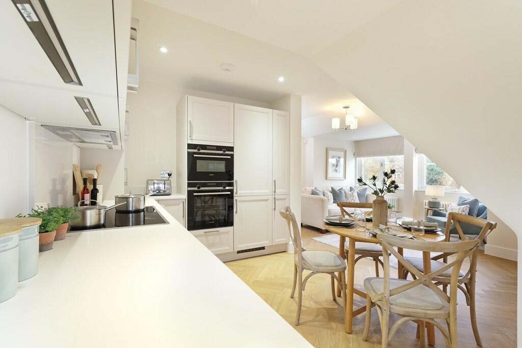 Additional image 2 of Salisbury Avenue,
Harpenden,
Hertfordshire,
AL5 2QF