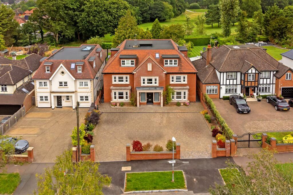 Additional image 33 of Brookmans Avenue, Brookmans Park