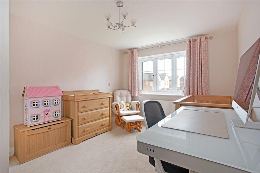 Additional image 15 of Mortimer Crescent, Kings Park, St. Albans, Hertfordshire