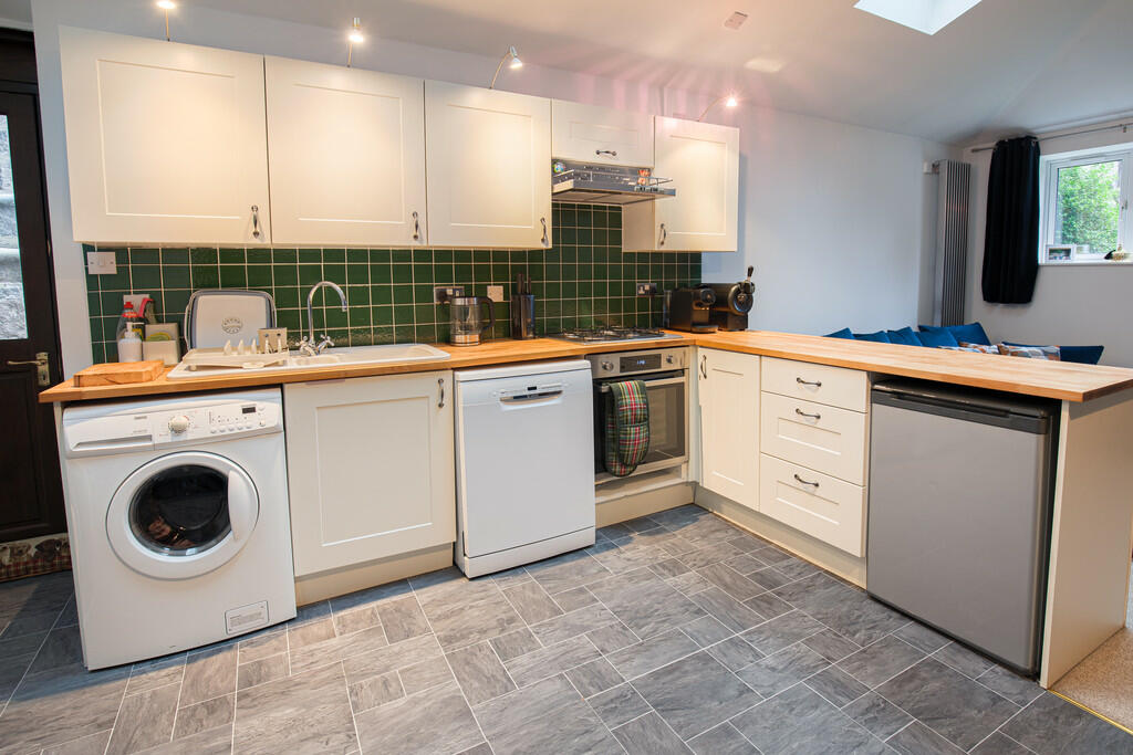 Additional image 2 of Chattan Place, Aberdeen