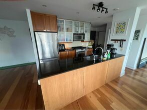 Additional image 5 of 637 Lake Shore Blvd W