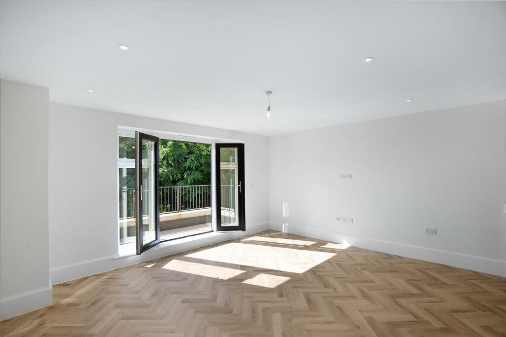 Additional image 3 of New Road, Welwyn