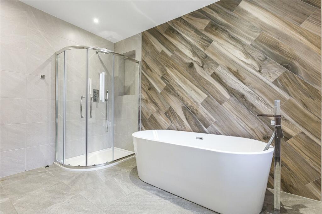 Additional image 17 of Great North Road, Brookmans Park, Hertfordshire, AL9