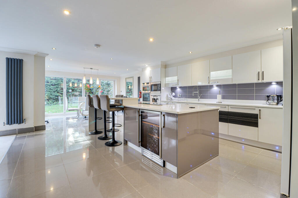 Additional image 19 of Ridge Avenue, Harpenden, Hertfordshire, AL5