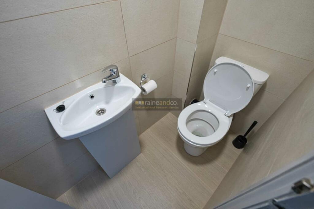 Additional image 18 of Bishops Rise, Hatfield