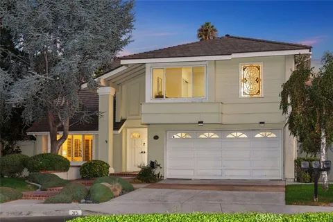 Property image - 35 Fortuna E, Irvine, CA 92620