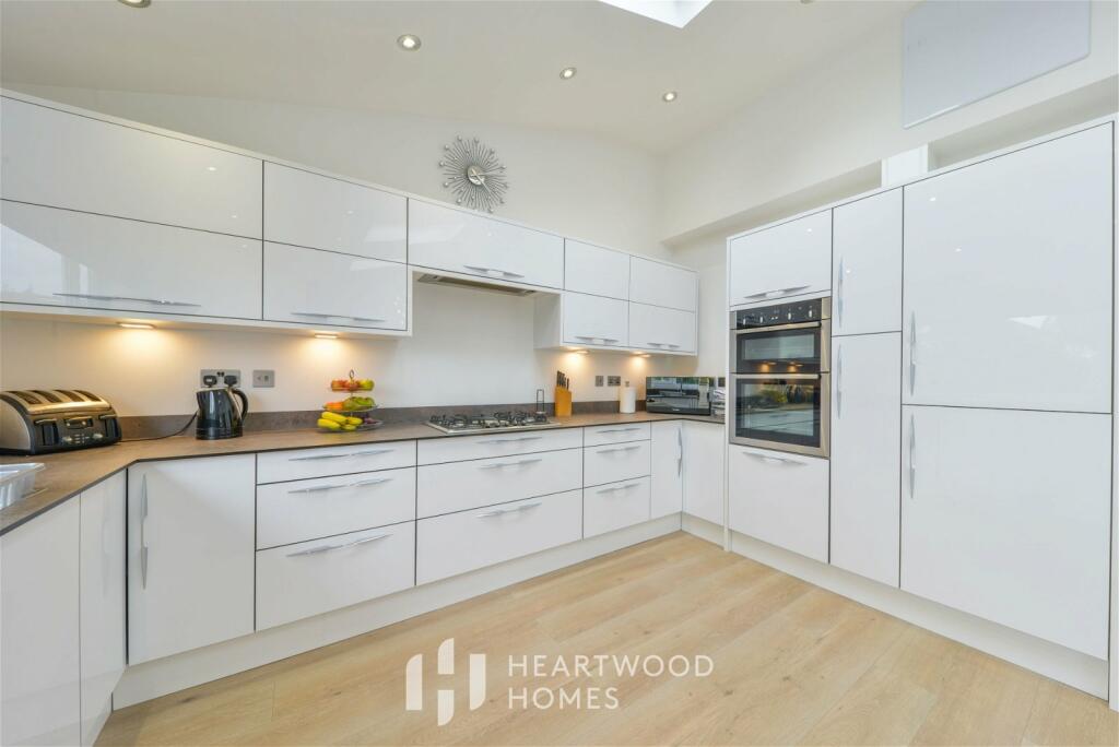 Additional image 6 of Valerie Close, St. Albans, AL1 5JD