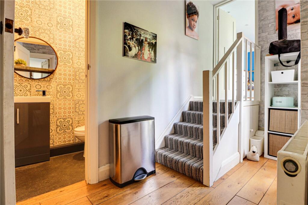 Additional image 7 of Carisbrooke Road, Harpenden, Hertfordshire, AL5