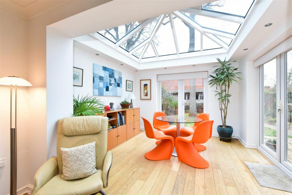 Additional image 5 of Hamlet Close, Bricket Wood, St. Albans, AL2 3PP