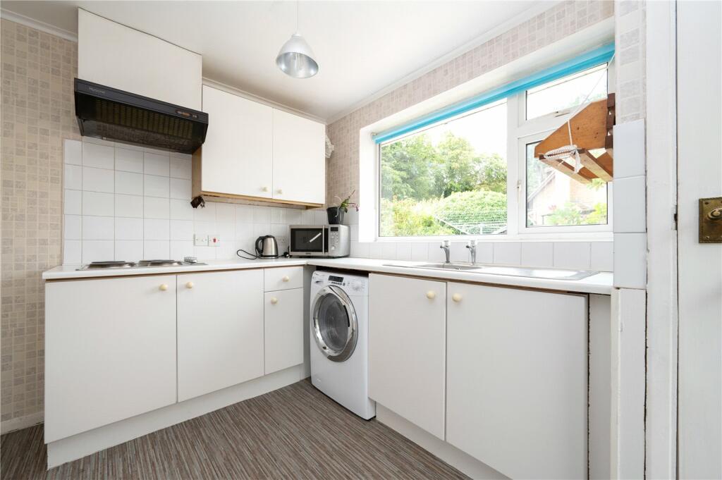 Additional image 16 of Spooners Drive, Park Street, St. Albans, Hertfordshire