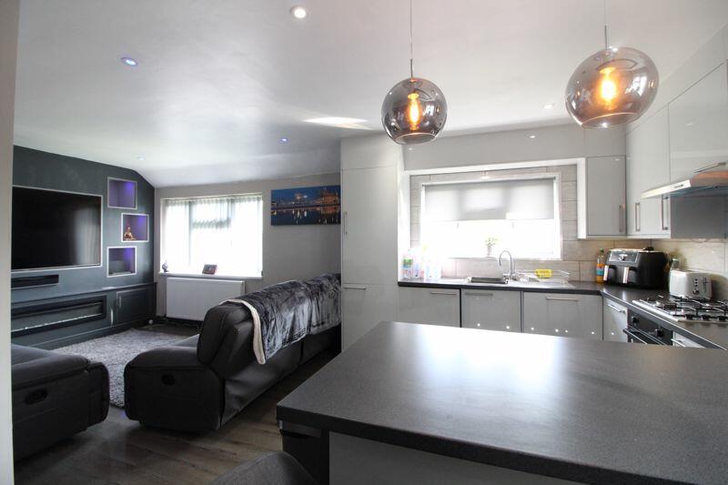 Additional image 5 of CHAIN FREE on Long Cutt, St. Redbourn