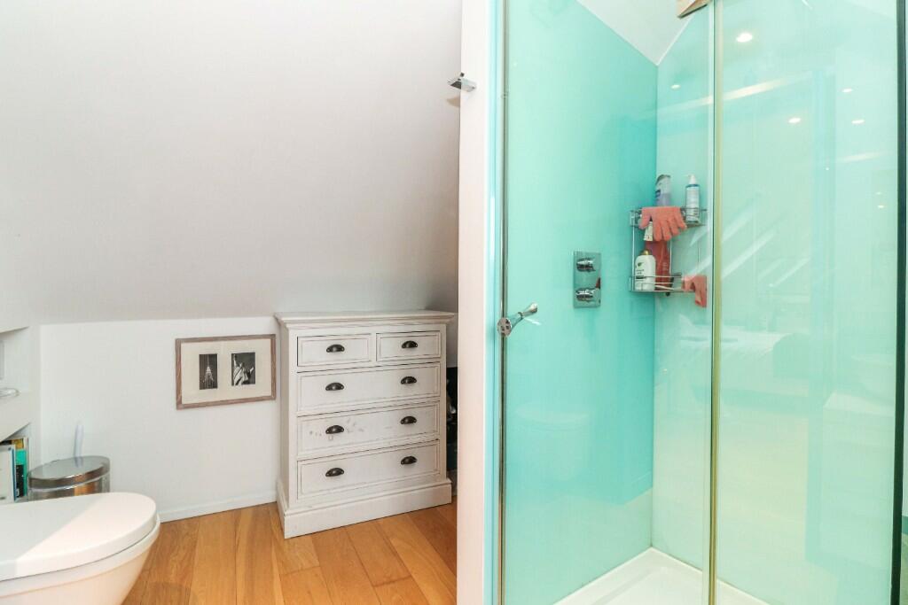 Additional image 15 of Folly Lane, St. Albans, Hertfordshire, AL3