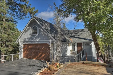 625 San Benito Lane, Lake Arrowhead, CA 92352