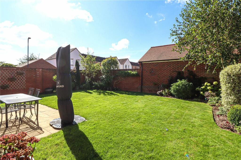 Additional image 20 of Mortimer Crescent, Kings Park, St. Albans, Hertfordshire